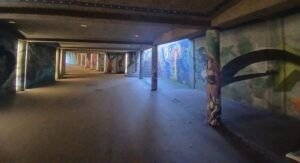 Ser Seiteneingang vom Friedensengel.