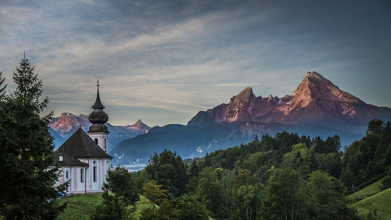 Urlaubsziele in Bayern von den Alpen bis zur Fränkischen Schweiz